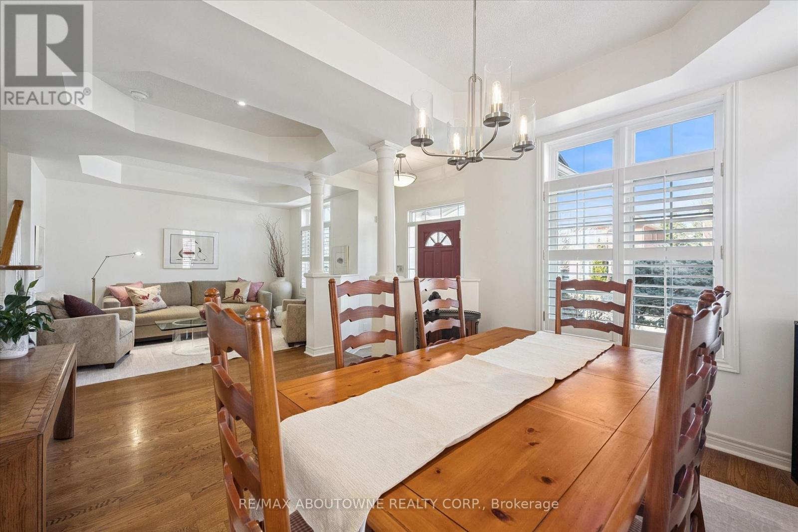 2484 Capilano Crescent, Oakville, Ontario  L6H 6L4 - Photo 22 - W13054410