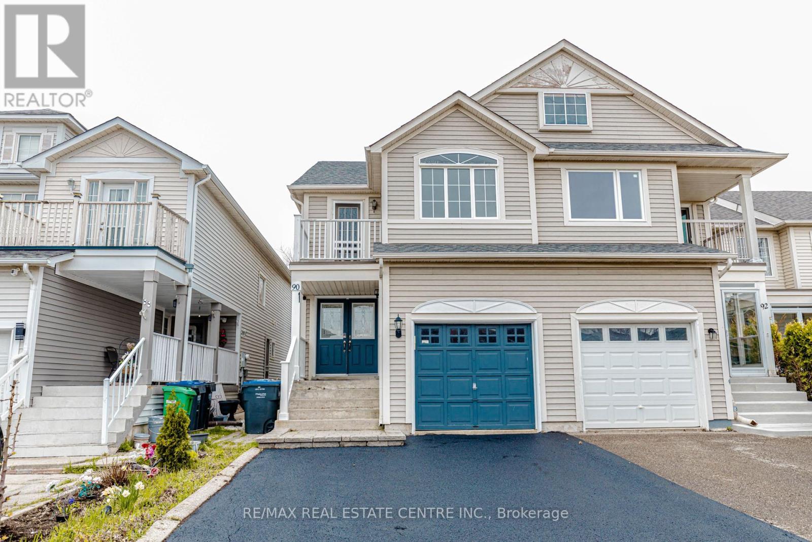90 Tiller Trail, Brampton, Ontario  L6X 4S9 - Photo 2 - W13057530