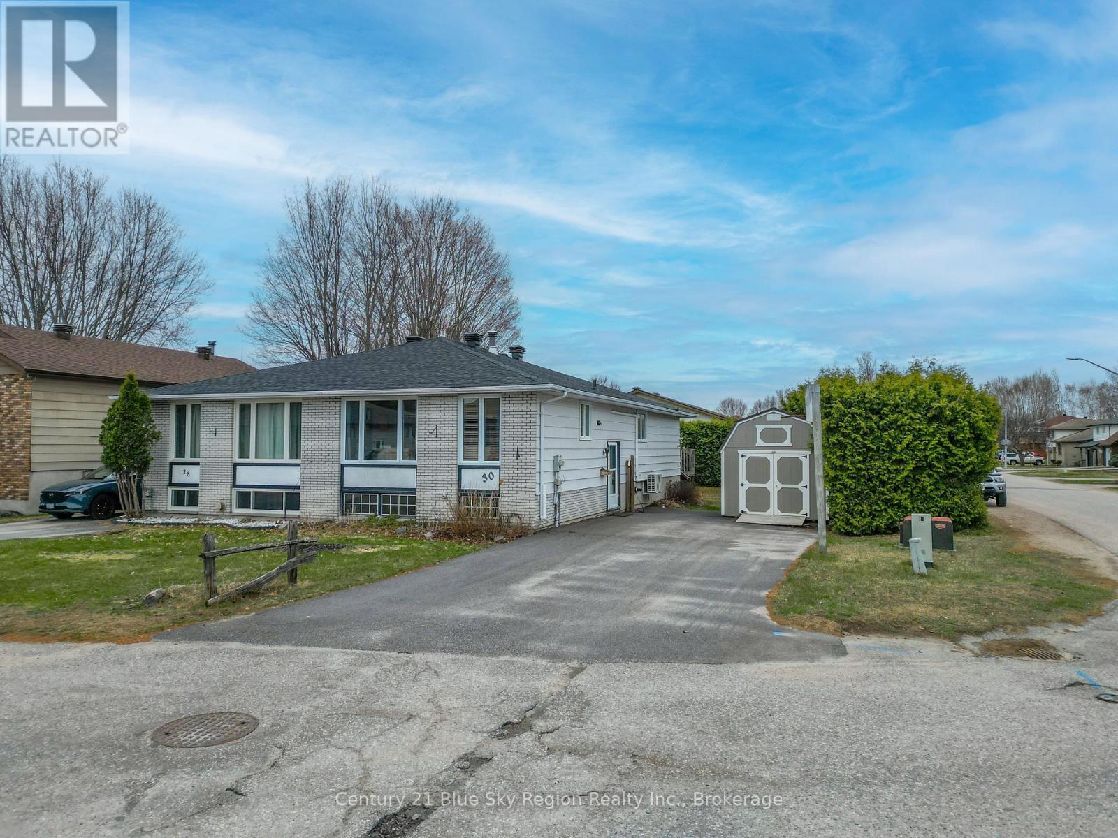 30 Harris Drive, North Bay, Ontario  P1A 3Z2 - Photo 2 - X13062006