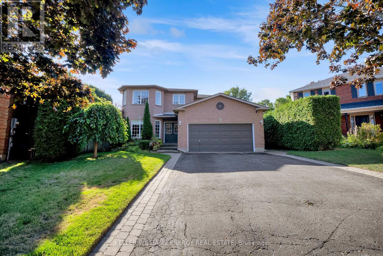 5 Snowden Court, Clarington, Ontario  L1B 1E7 - Photo 3 - E13061754