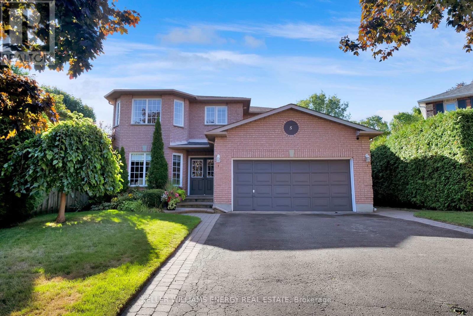 5 Snowden Court, Clarington, Ontario  L1B 1E7 - Photo 4 - E13061754