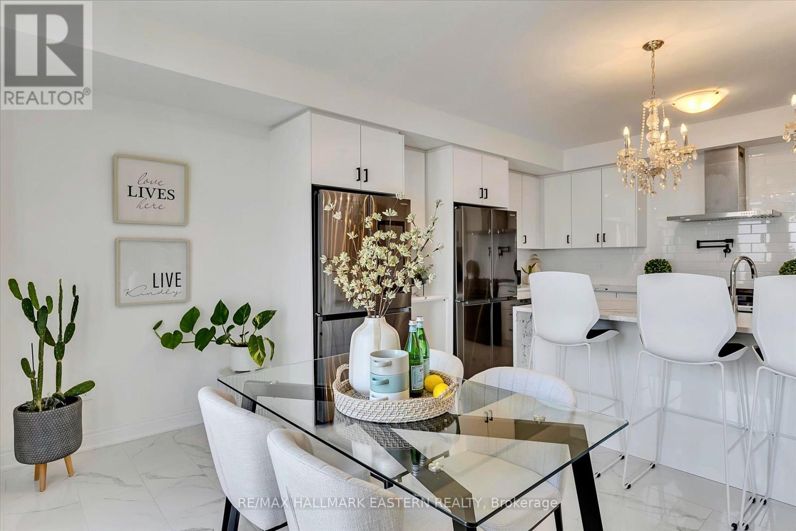 118 Whitehand Drive, Clarington, Ontario  L1B 0W1 - Photo 13 - E13061760