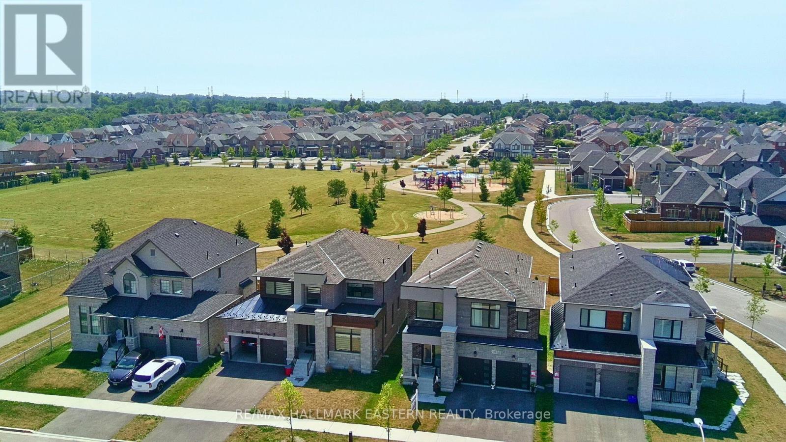 118 Whitehand Drive, Clarington, Ontario  L1B 0W1 - Photo 3 - E13061760