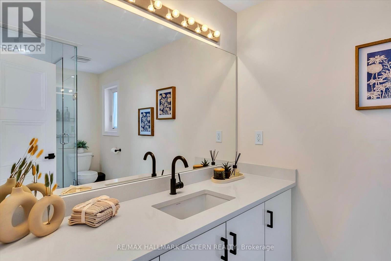 118 Whitehand Drive, Clarington, Ontario  L1B 0W1 - Photo 31 - E13061760