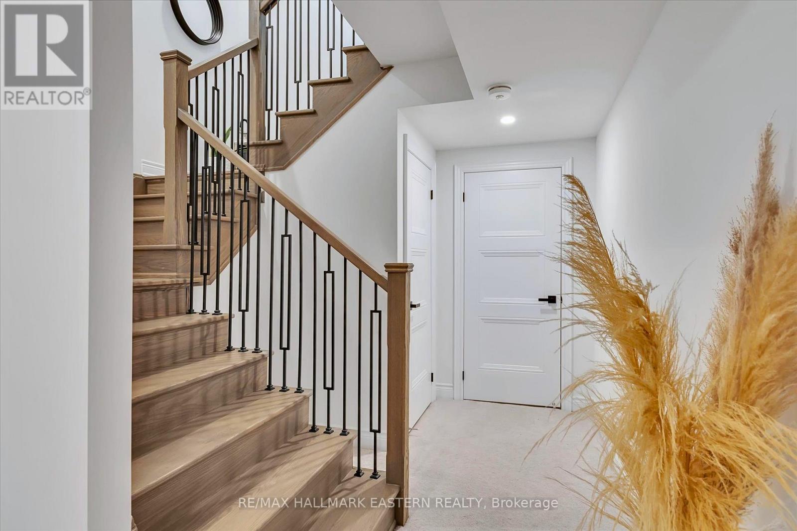 118 Whitehand Drive, Clarington, Ontario  L1B 0W1 - Photo 38 - E13061760