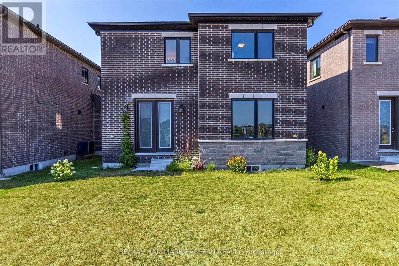 118 Whitehand Drive, Clarington, Ontario  L1B 0W1 - Photo 39 - E13061760