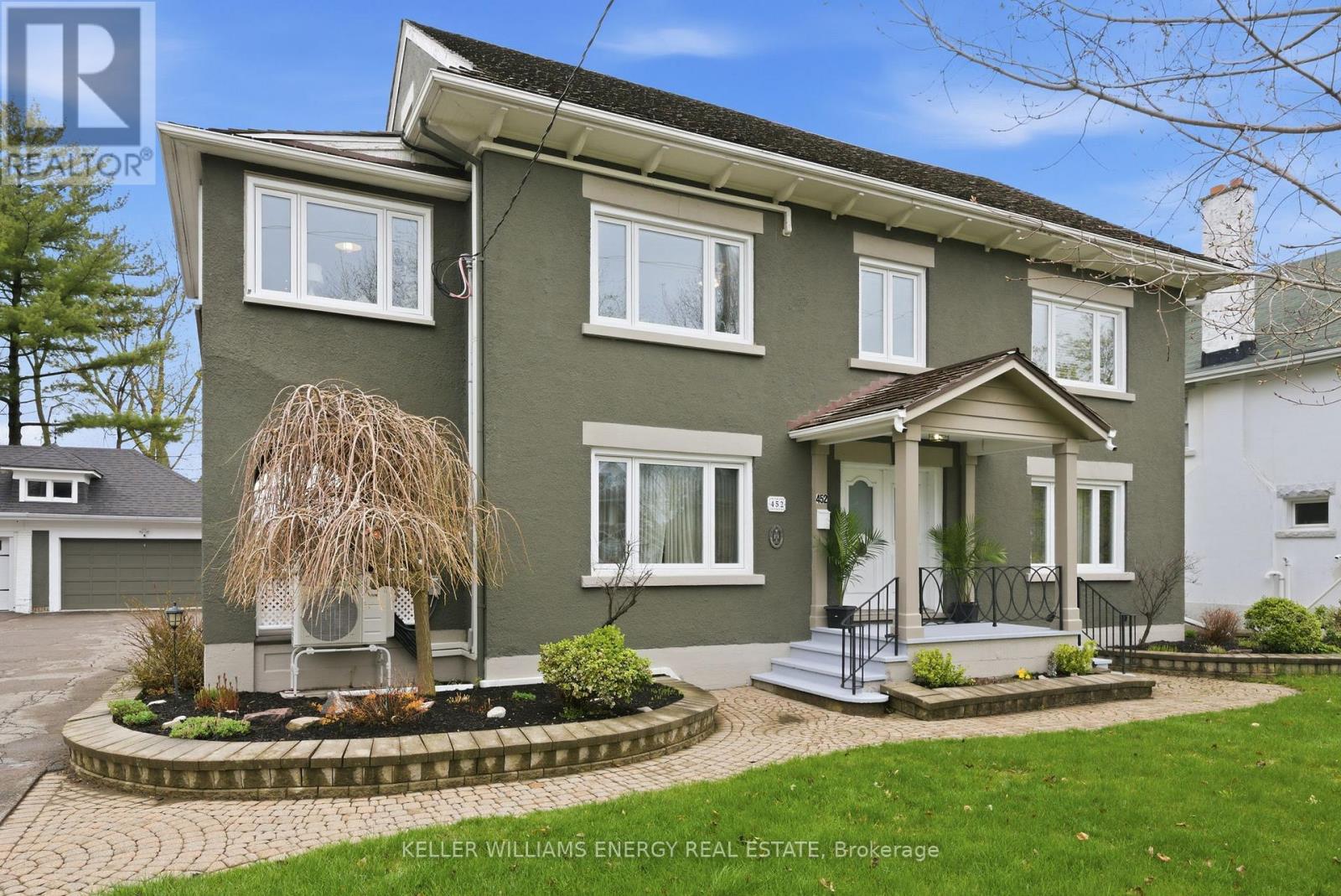 452 Simcoe Street N, Oshawa, Ontario  L1G 4T6 - Photo 2 - E13062034