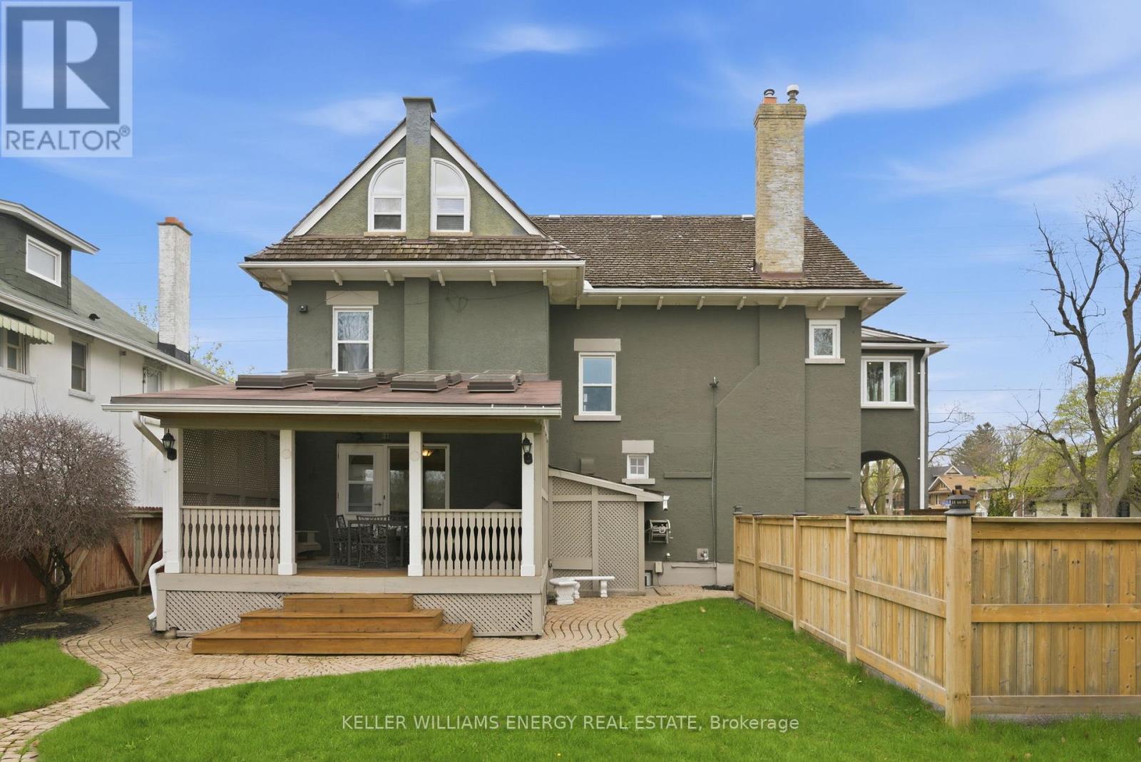 452 Simcoe Street N, Oshawa, Ontario  L1G 4T6 - Photo 39 - E13062034