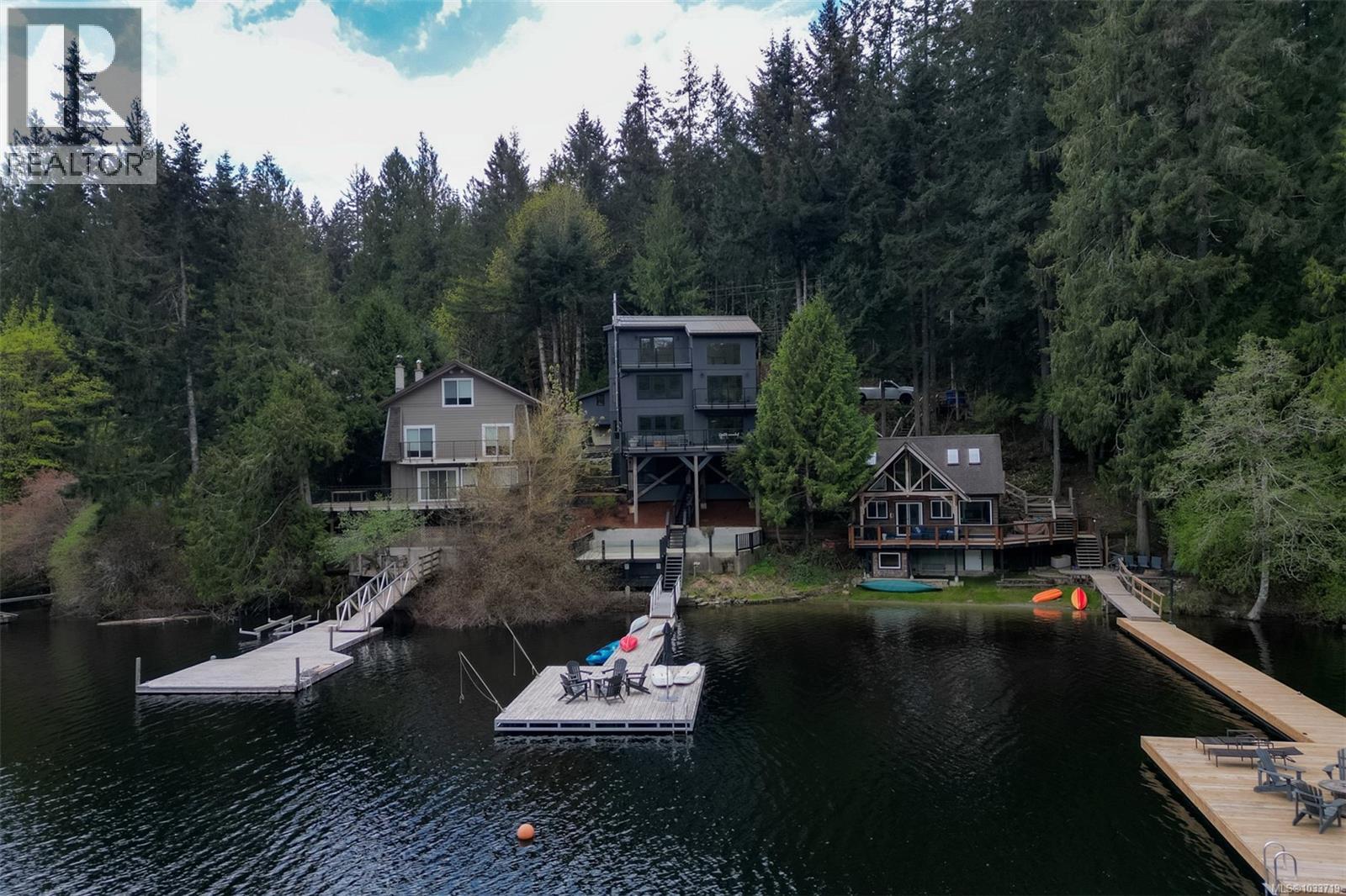 2719 West Shawnigan Lake Rd, Shawnigan Lake, British Columbia  V8H 2E3 - Photo 3 - 1033719