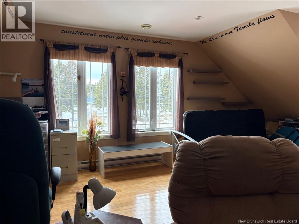 78 Rue Des Champs, Pointe-Verte, New Brunswick  E8J 2V4 - Photo 26 - NB136240