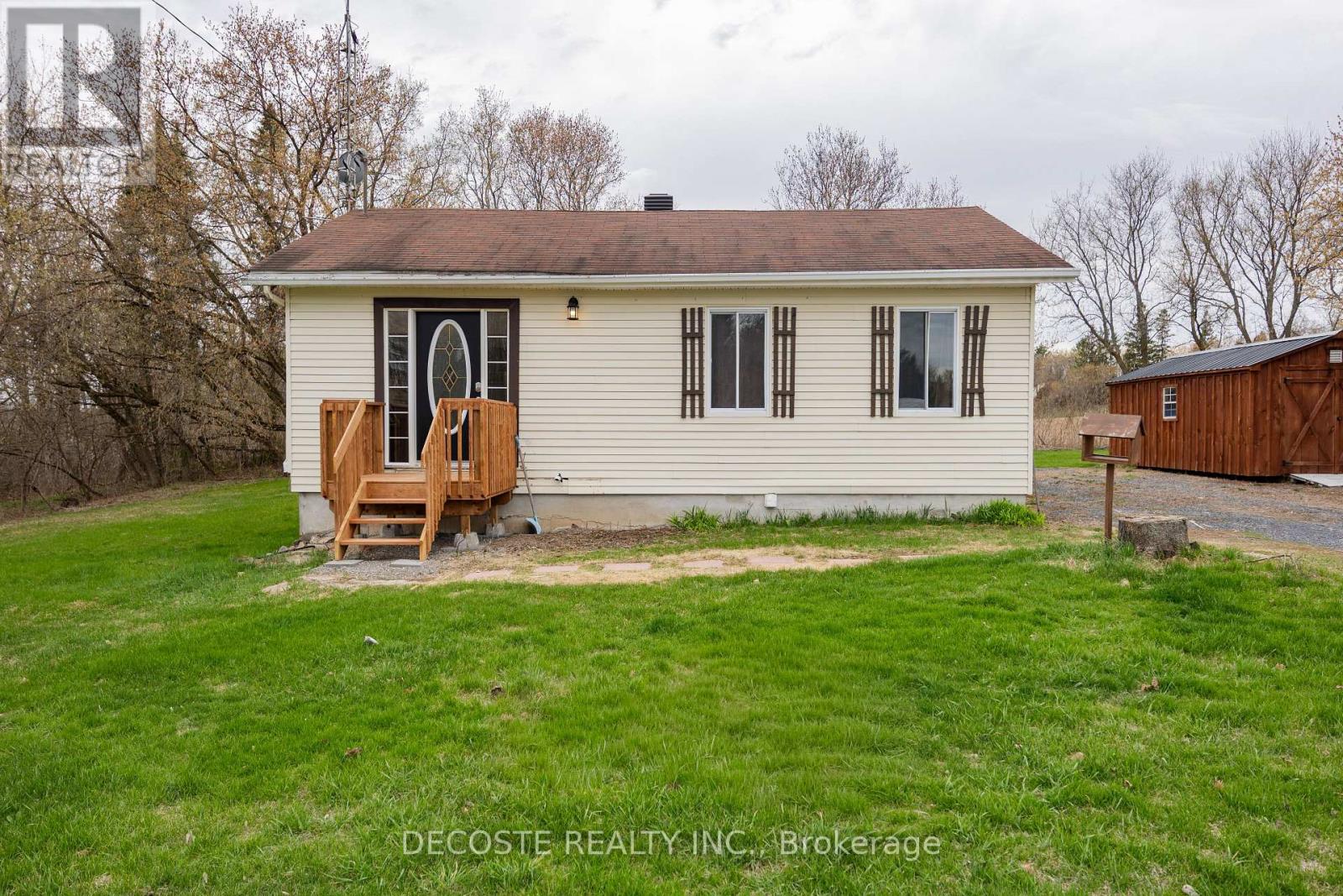 1886 Dalkeith Road, North Glengarry, Ontario  K0B 1E0 - Photo 21 - X12720700