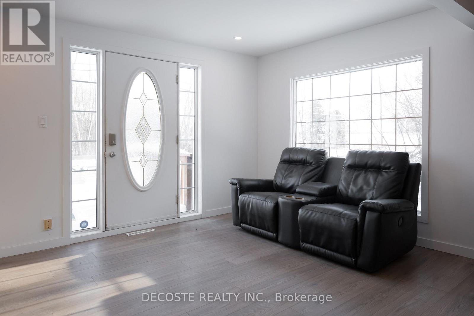 1886 Dalkeith Road, North Glengarry, Ontario  K0B 1E0 - Photo 5 - X12720700