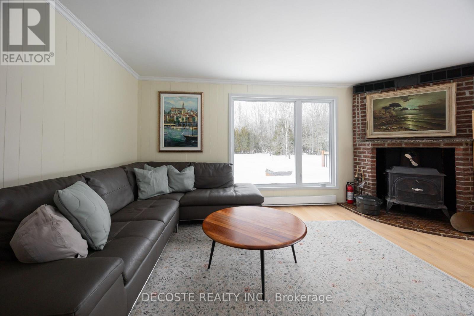 21950 Concession 10 Road, South Glengarry, Ontario  K0B 1H0 - Photo 19 - X12805536