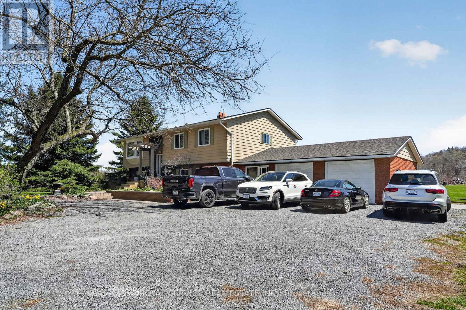 2021 County  3 Road, Prince Edward County, Ontario  K0K 1L0 - Photo 2 - X13061846