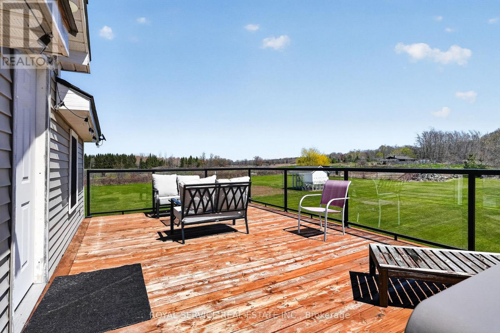 2021 County  3 Road, Prince Edward County, Ontario  K0K 1L0 - Photo 24 - X13061846