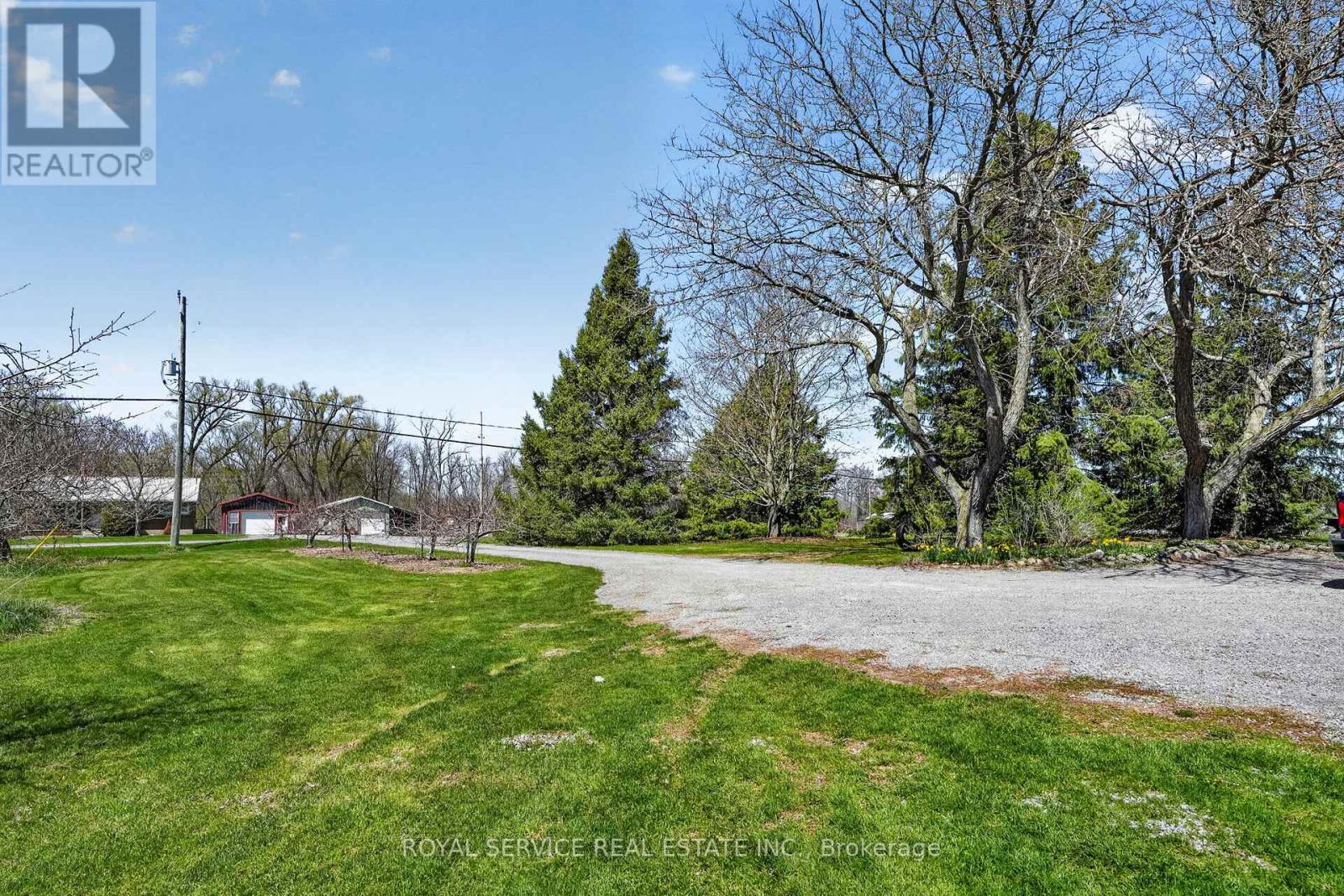 2021 County  3 Road, Prince Edward County, Ontario  K0K 1L0 - Photo 32 - X13061846