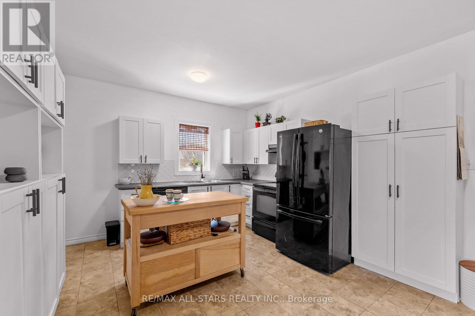 28 Caroline Street, Kawartha Lakes, Ontario  K9V 1T1 - Photo 18 - X13061934