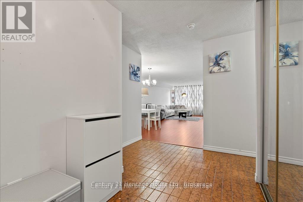 609 - 45 CARLTON STREET, Toronto, Ontario