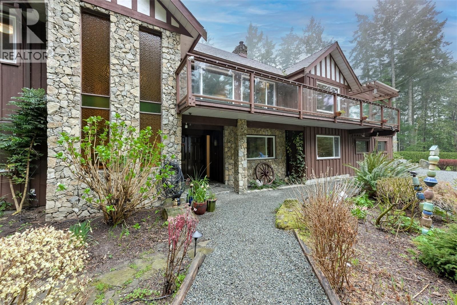 11391 West Saanich Rd, North Saanich, British Columbia  V8L 5H1 - Photo 1 - 1034065