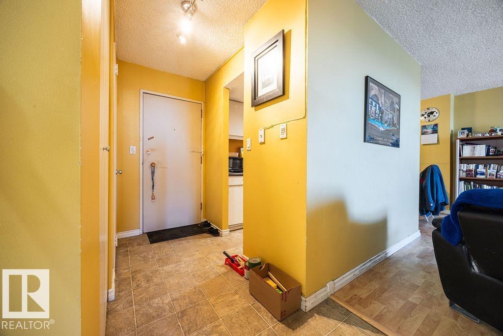 #1702 13910 Stony Plain Rd Nw, Edmonton, Alberta  T5N 3R2 - Photo 5 - E4484797