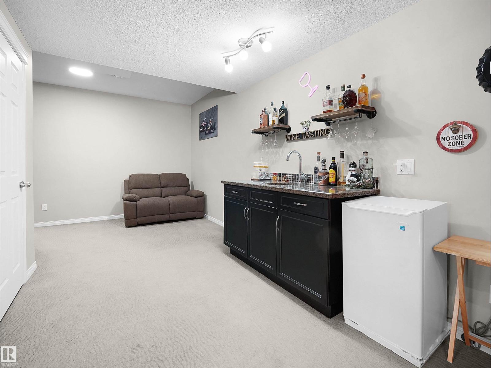 2422 Warry Pl Sw, Edmonton, Alberta  T6W 0P1 - Photo 56 - E4484798