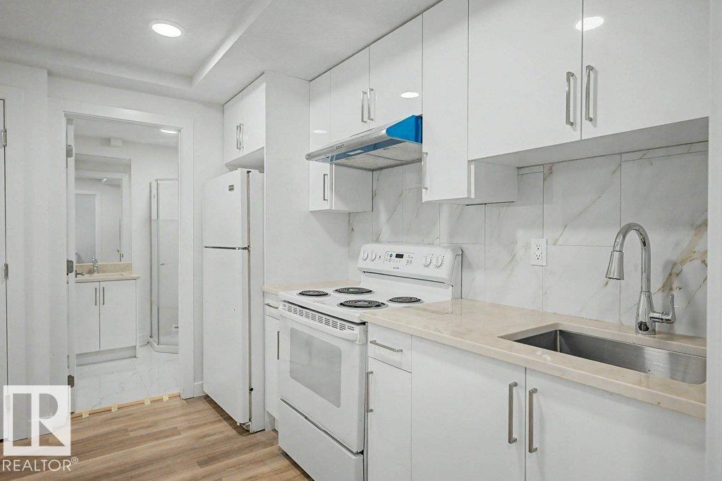 Unknown Address, ,     - Photo 27 - E4484799