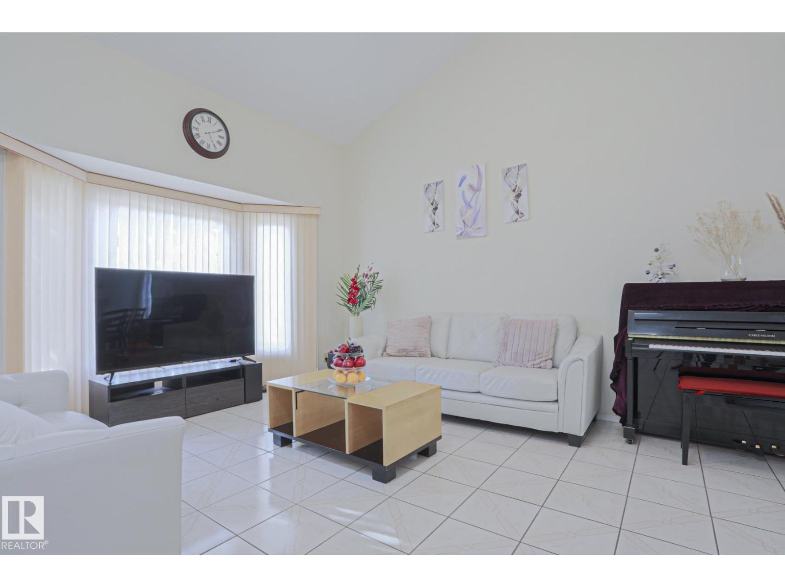 2433 89 St Nw, Edmonton, Alberta  T6K 2Y8 - Photo 8 - E4484801