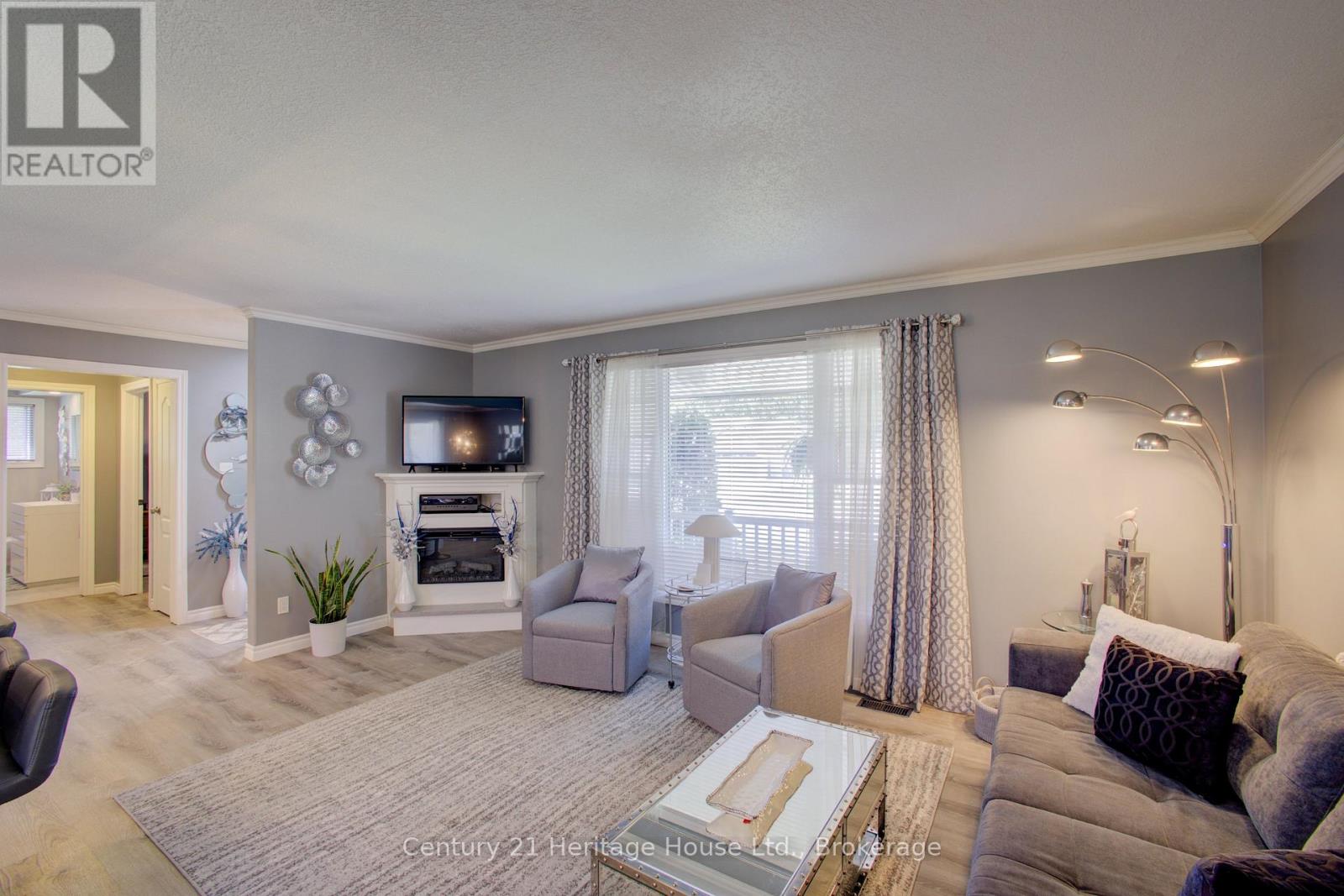491 George Street E, West Grey, Ontario  N0G 1R0 - Photo 11 - X13061770