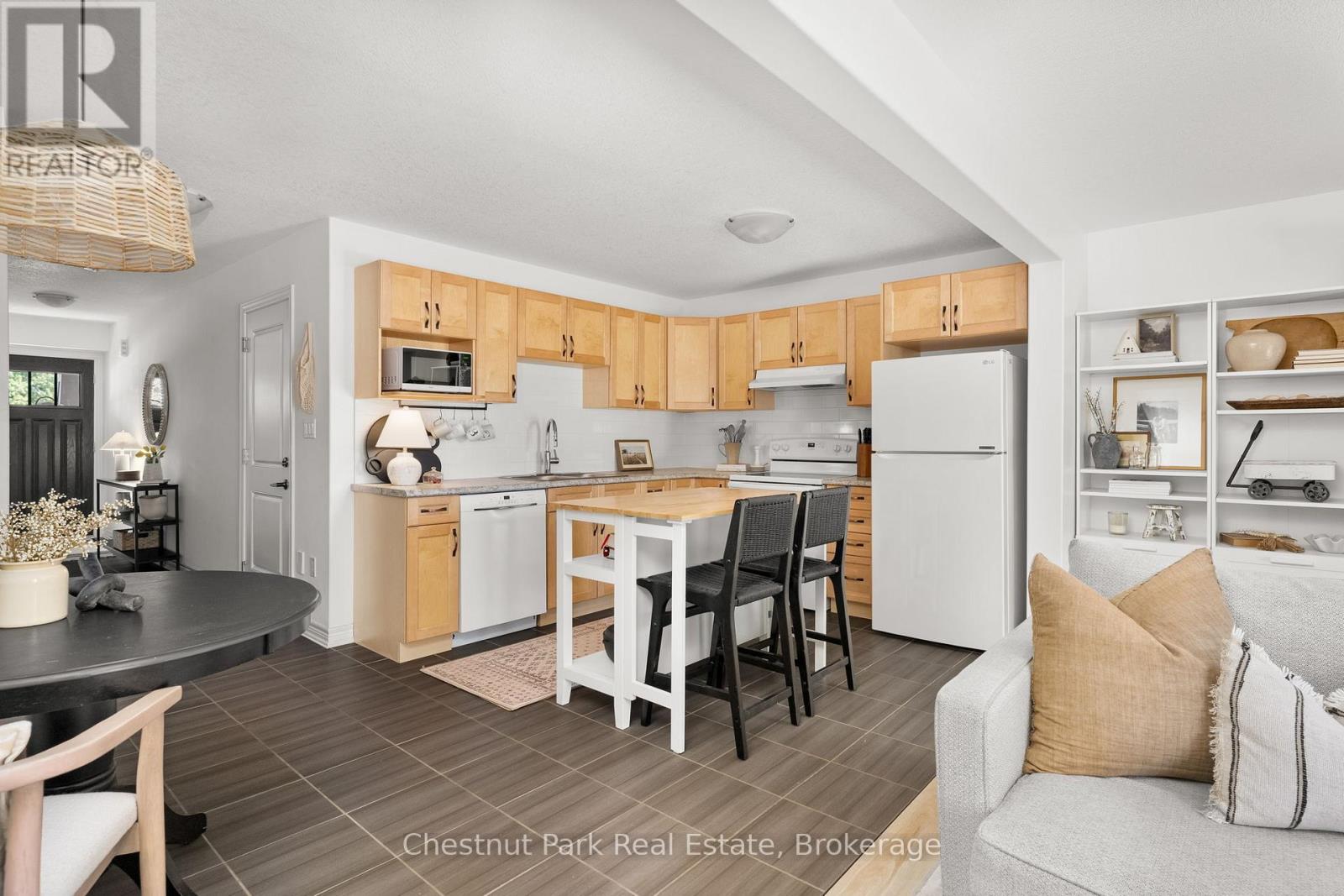 5 Brookside Crossing, Huntsville (Chaffey), Ontario  P1H 1C9 - Photo 10 - X13061842