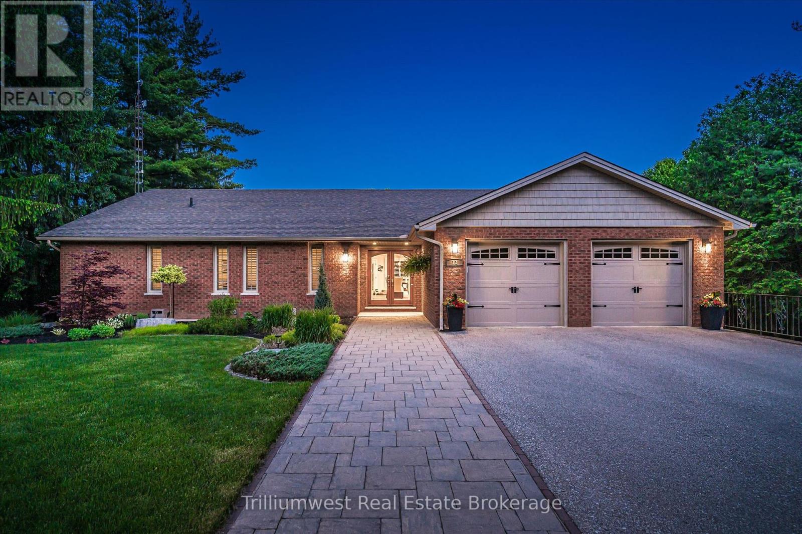 13 Randell Drive, Guelph/eramosa, Ontario  N1H 6J4 - Photo 3 - X13061886