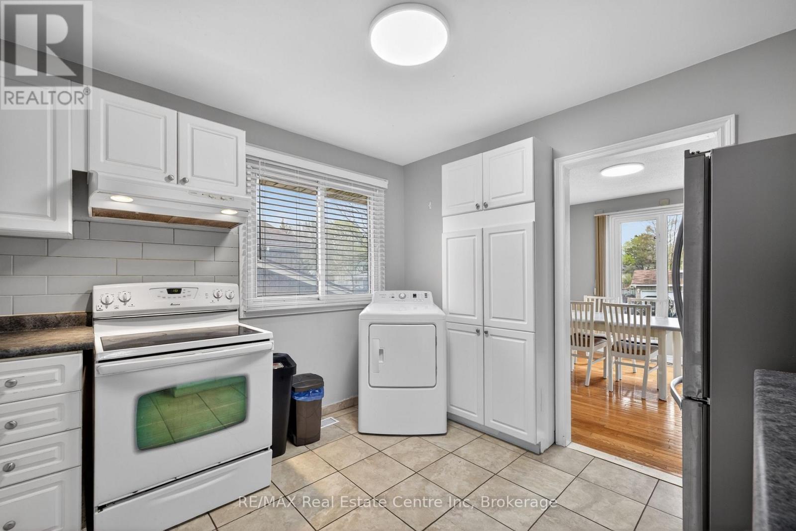 9 Sanderson Drive, Guelph, Ontario  N1H 6T7 - Photo 16 - X13061944