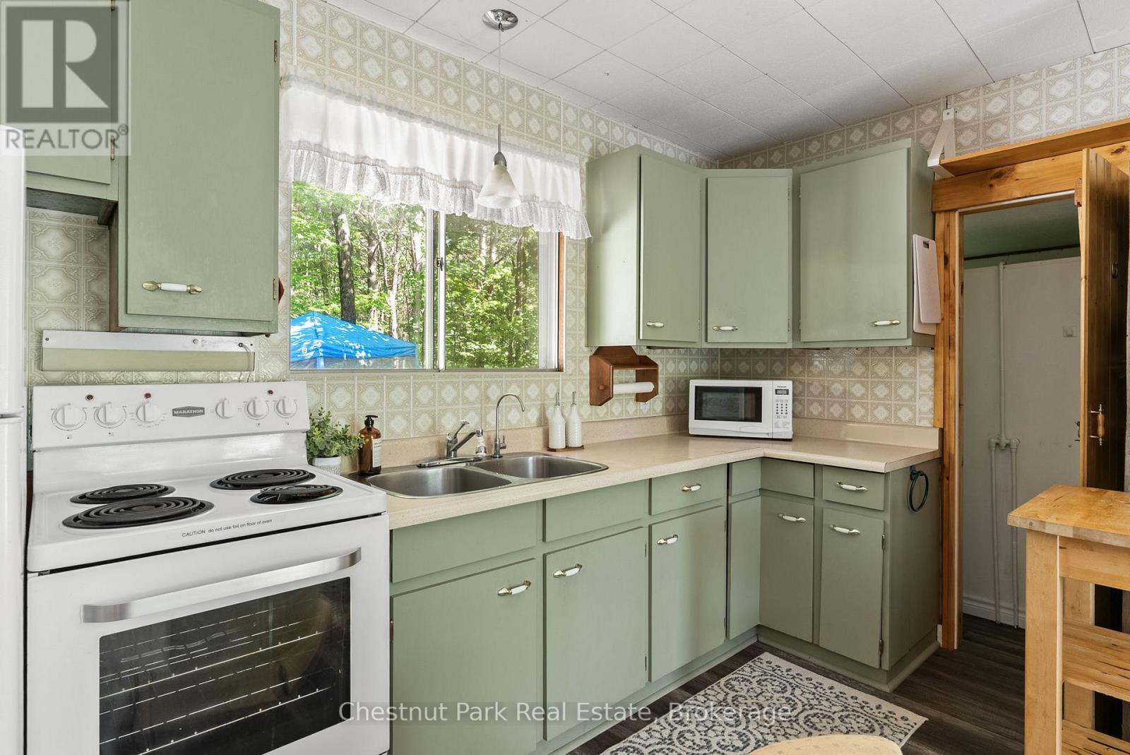 2 - 1185 North Kahshe Lake Road, Gravenhurst (Morrison), Ontario  P0E 1G0 - Photo 11 - X13062016