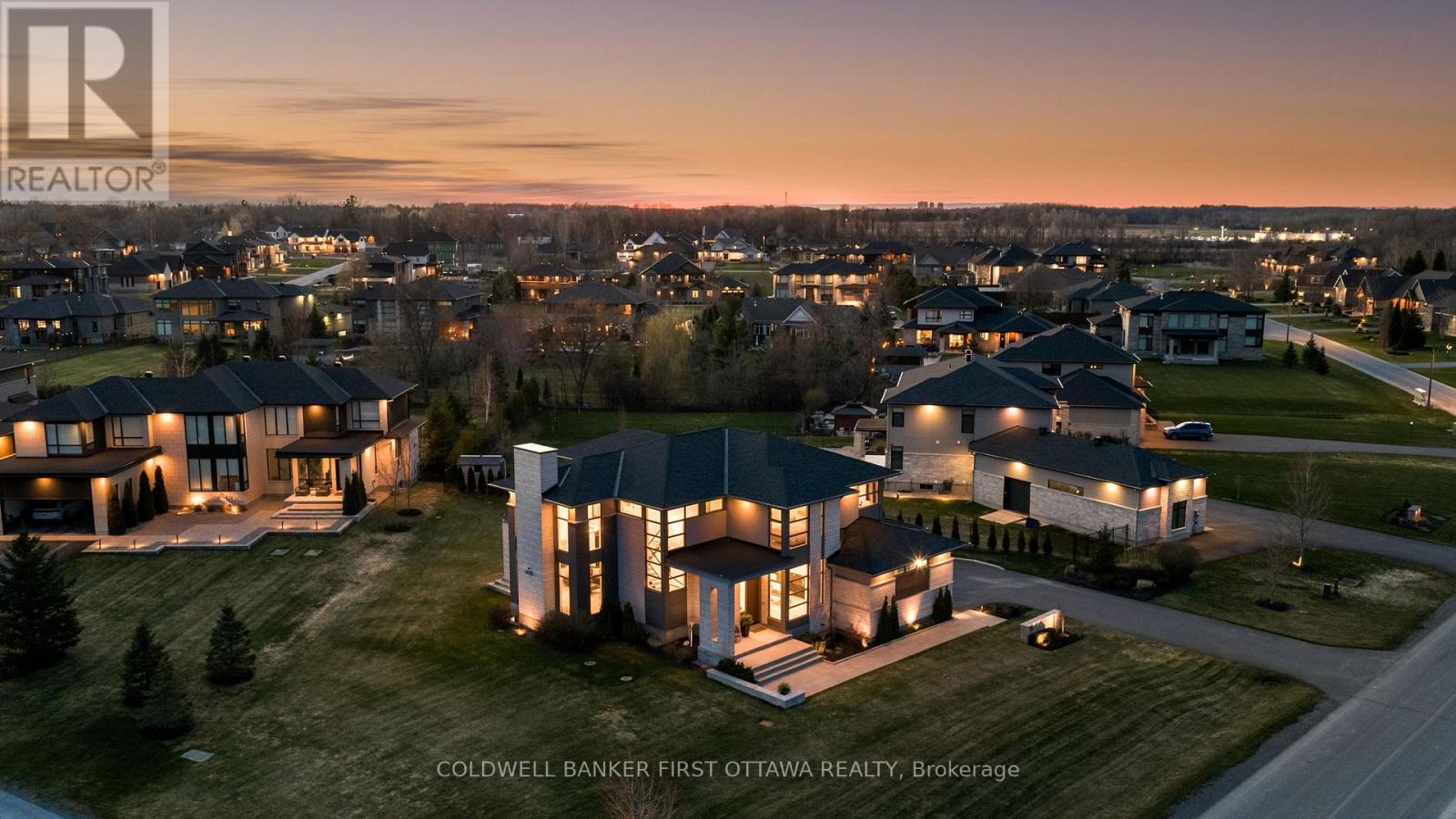 781 MCMANUS AVENUE, Ottawa, Ontario