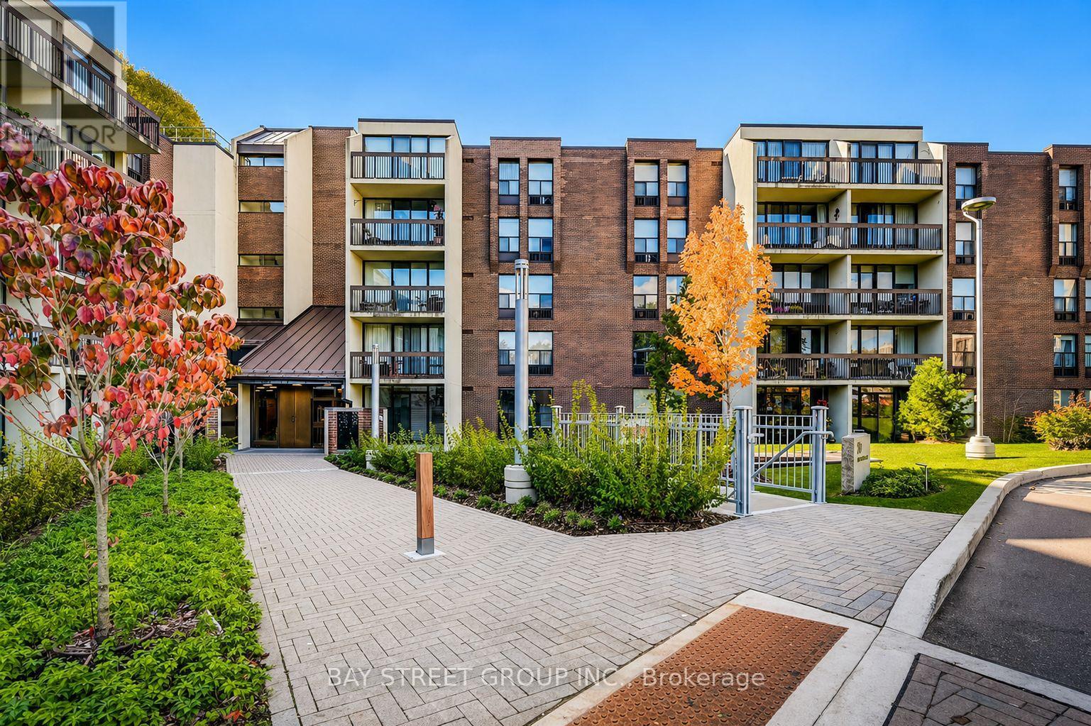 502 - 20 FASHION ROSEWAY, Toronto, Ontario