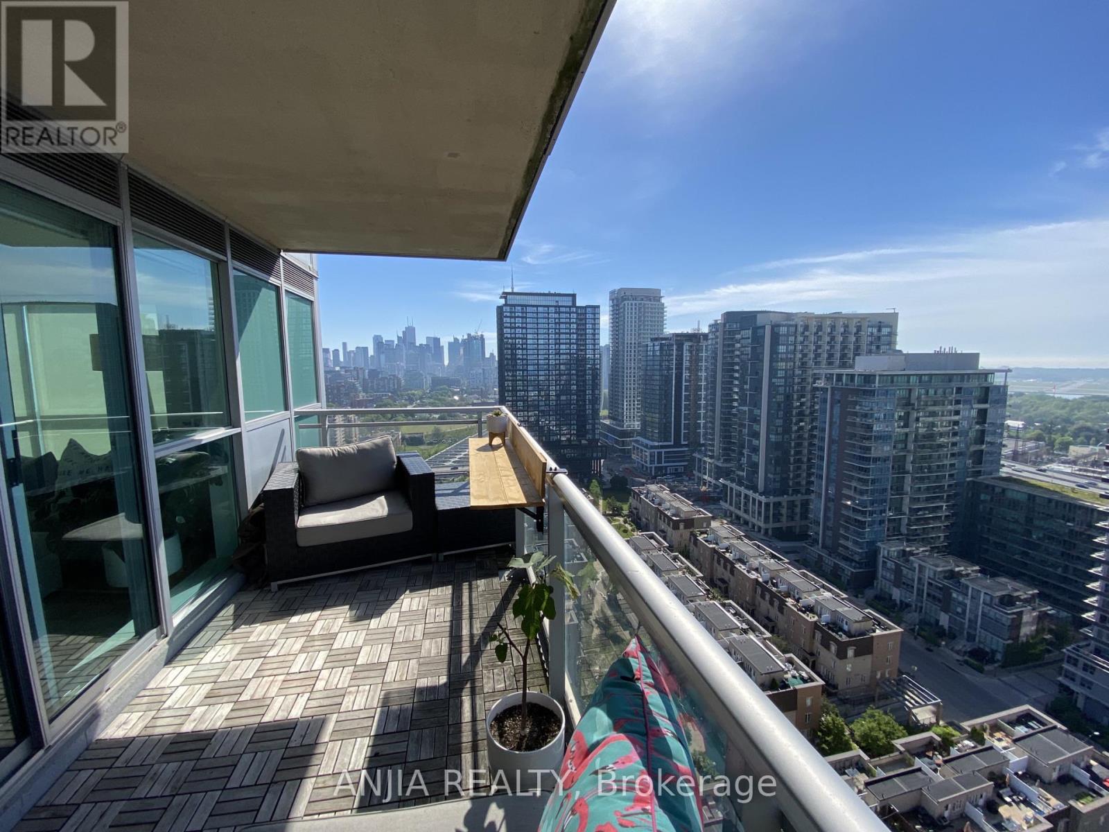 2310 - 80 Western Battery Road, Toronto, Ontario  M6K 3S1 - Photo 14 - C13061978