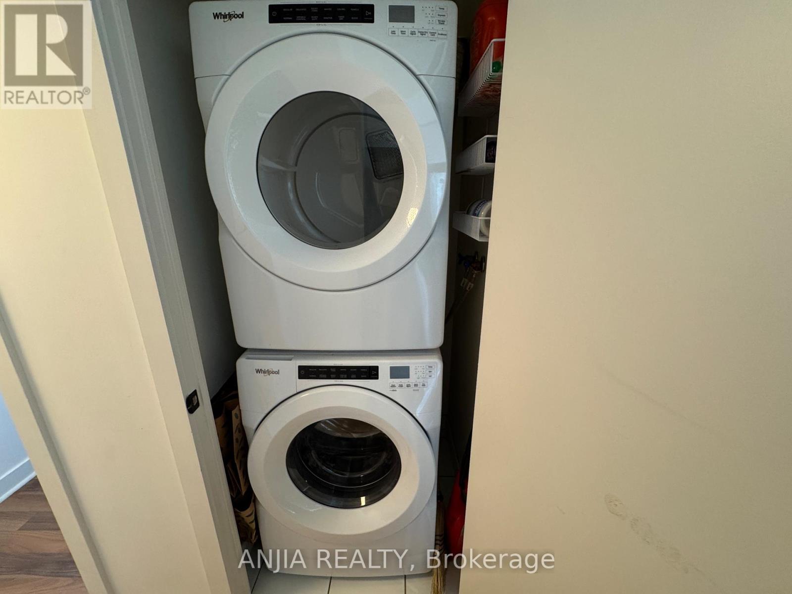 2310 - 80 Western Battery Road, Toronto, Ontario  M6K 3S1 - Photo 7 - C13061978