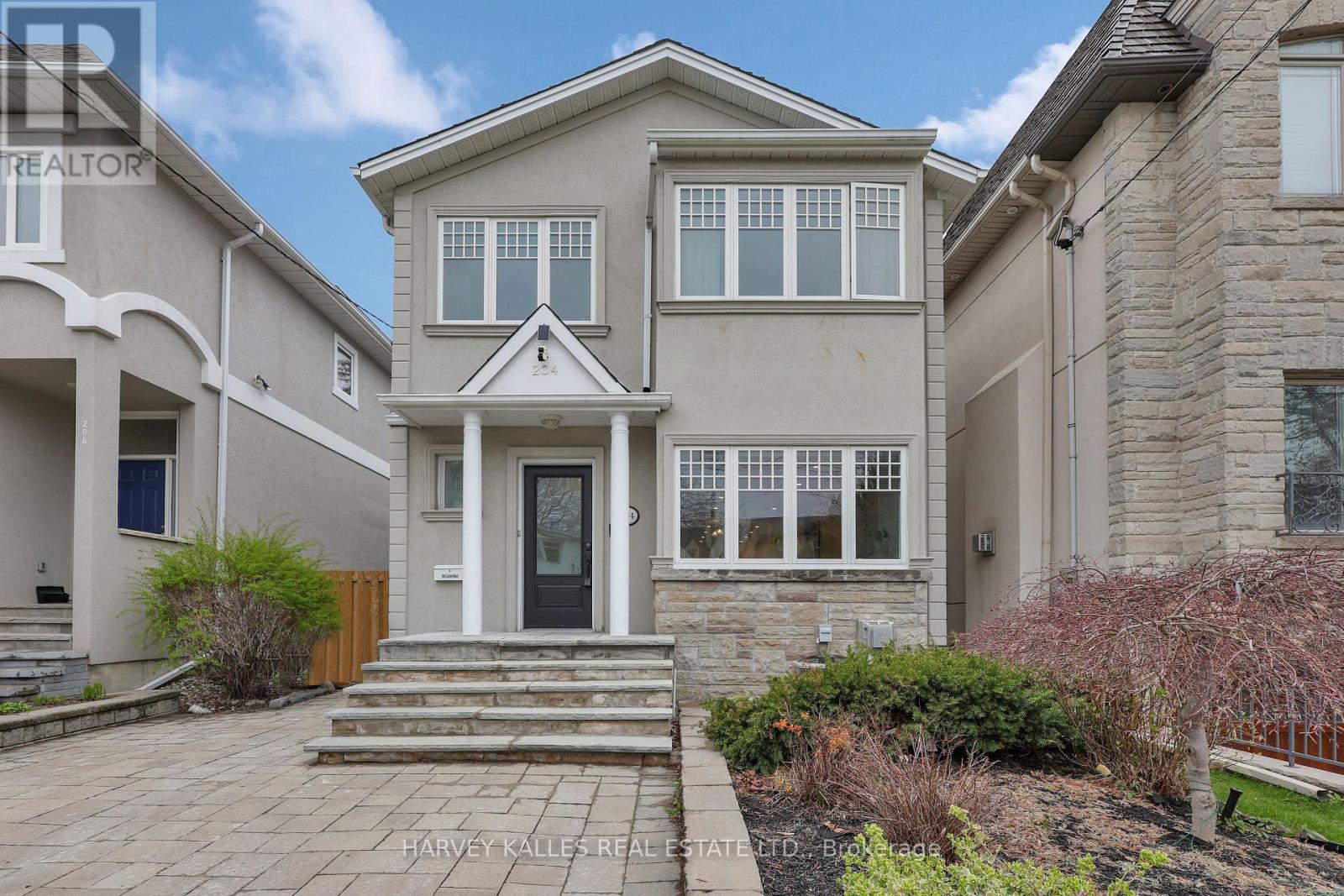 204 BROOKE AVENUE, Toronto, Ontario