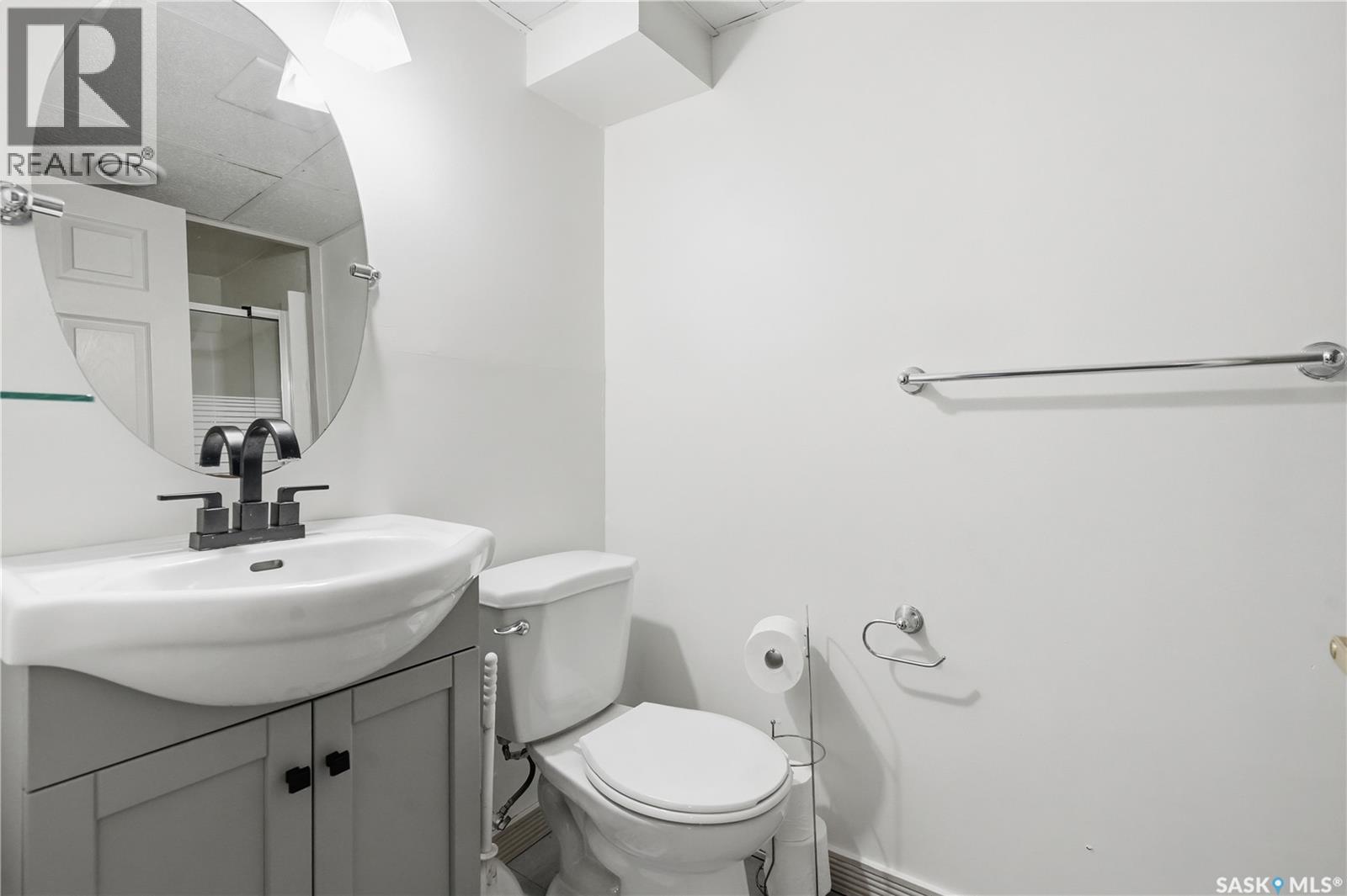 2425 Atkinson Street, Regina, Saskatchewan  S4N 3X6 - Photo 35 - SK034158
