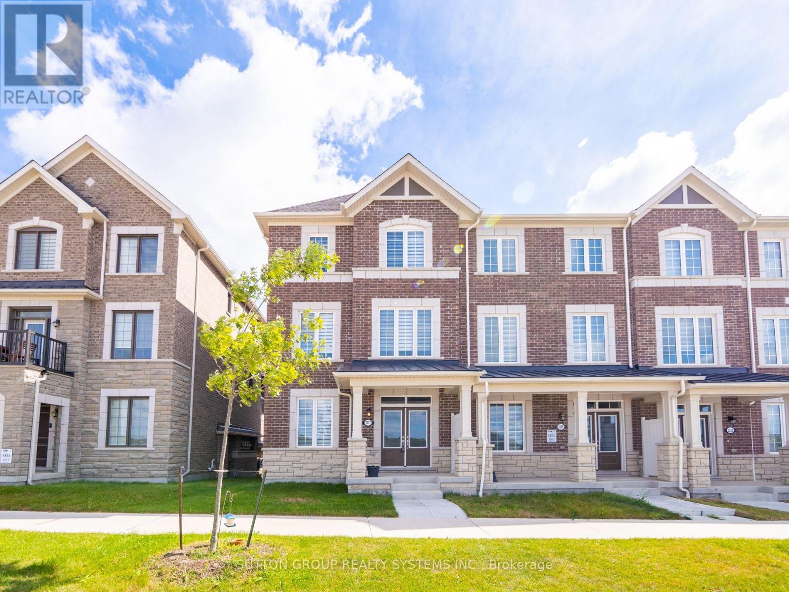 3237 Brigadier Avenue, Pickering, Ontario  L1X 0N4 - Photo 1 - E13061752