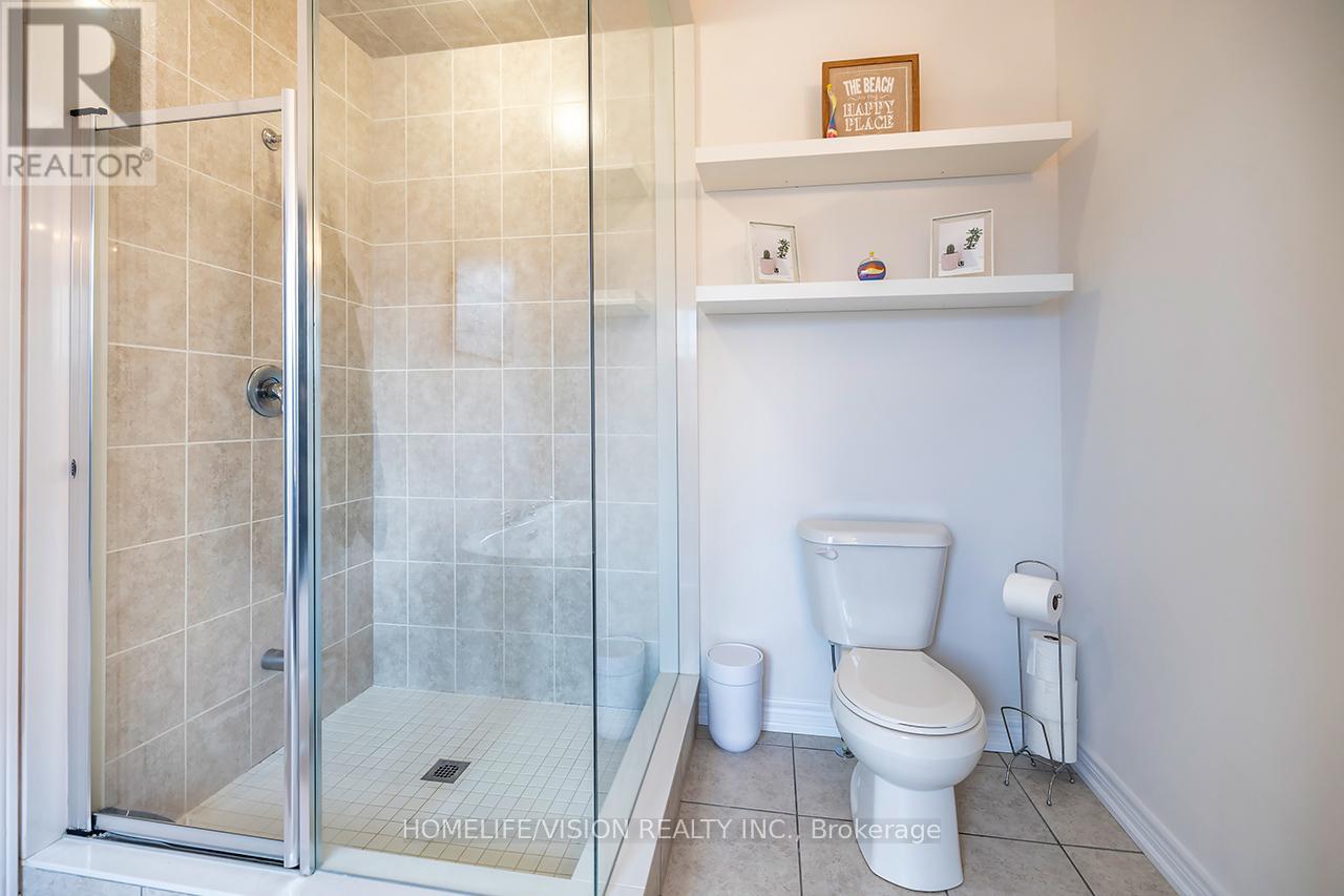 4 Dumaine Street, Whitby, Ontario  L1P 0G8 - Photo 29 - E13061816