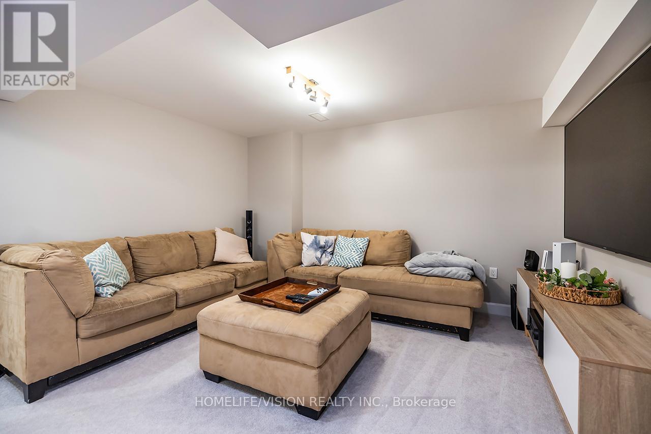 4 Dumaine Street, Whitby, Ontario  L1P 0G8 - Photo 36 - E13061816