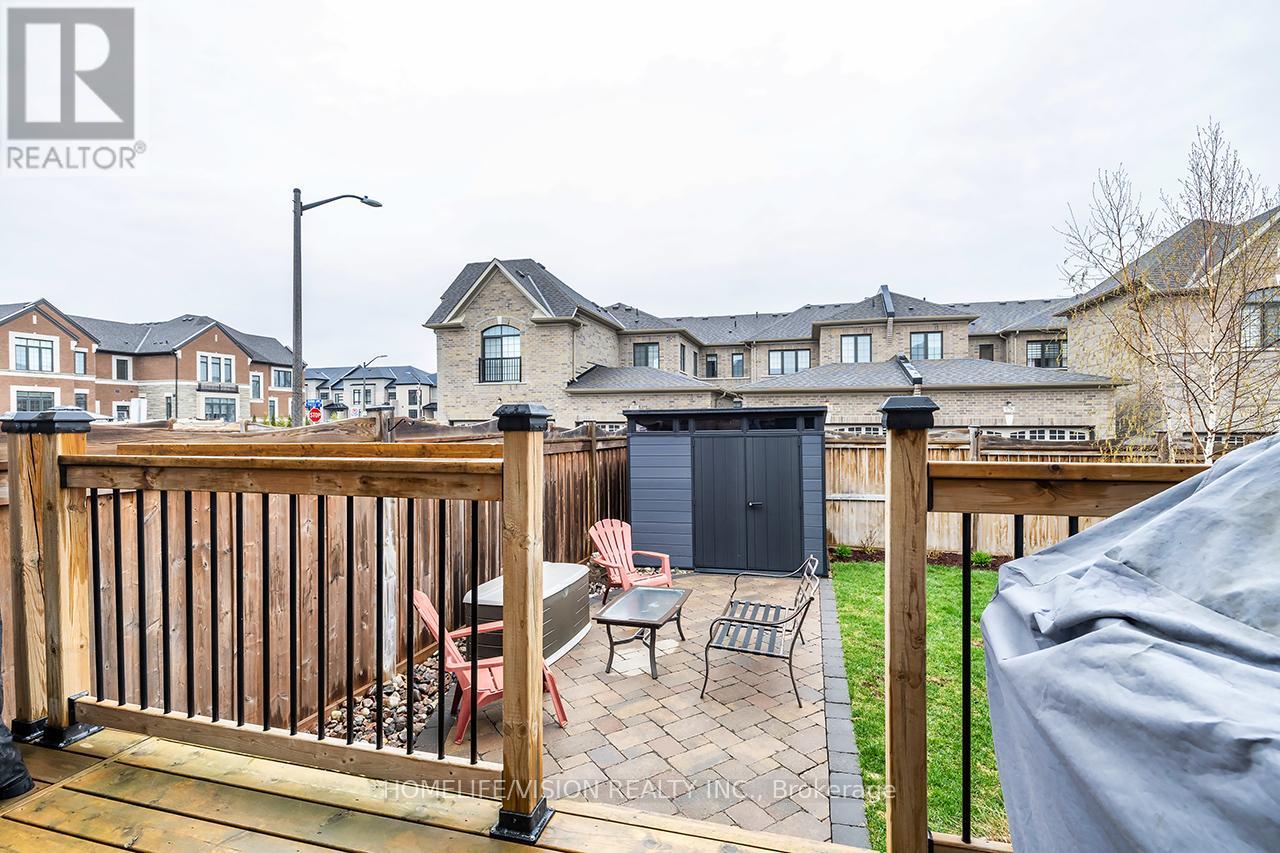 4 Dumaine Street, Whitby, Ontario  L1P 0G8 - Photo 44 - E13061816