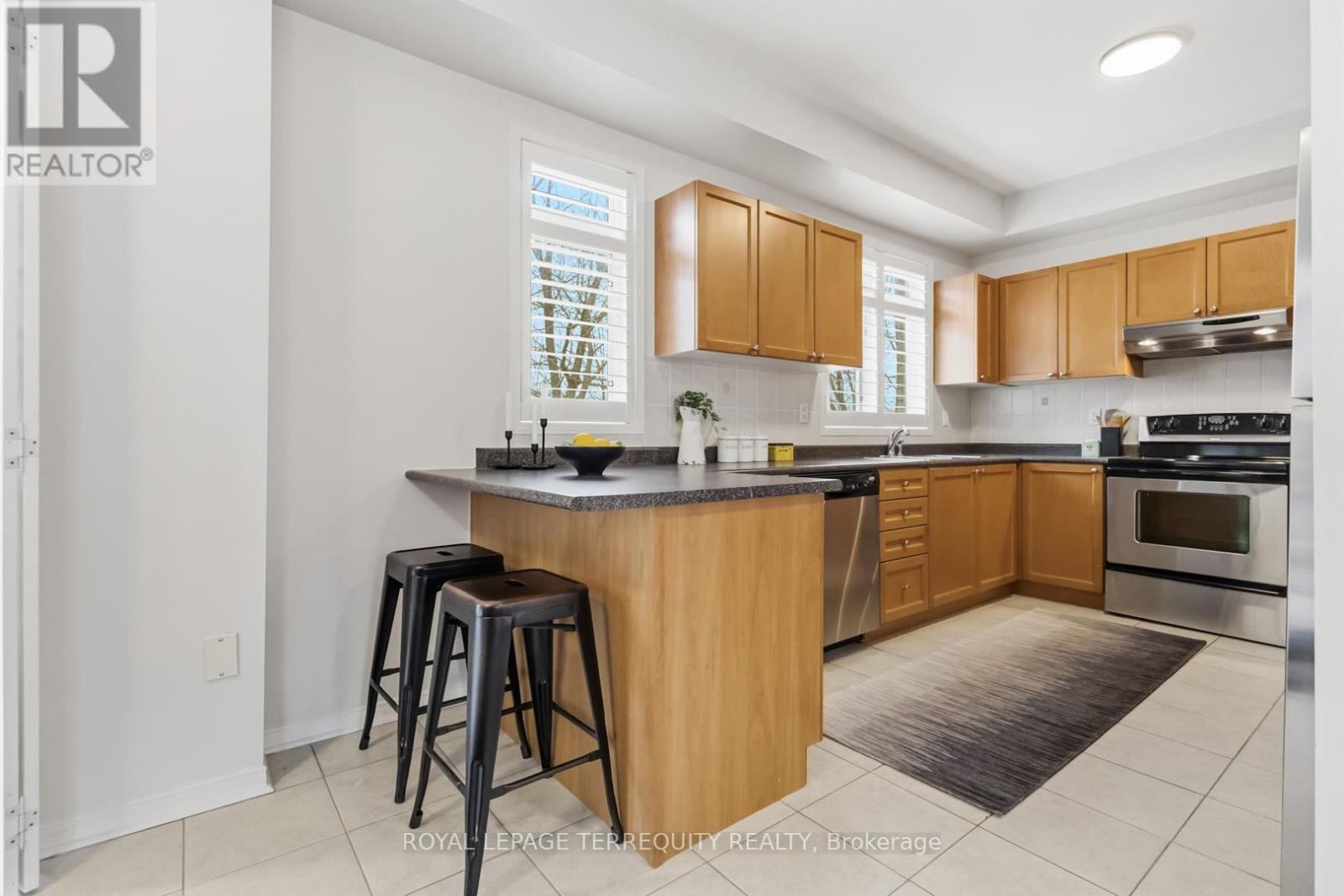 70 Stagecoach Circle, Toronto, Ontario  M1C 0A2 - Photo 15 - E13061942
