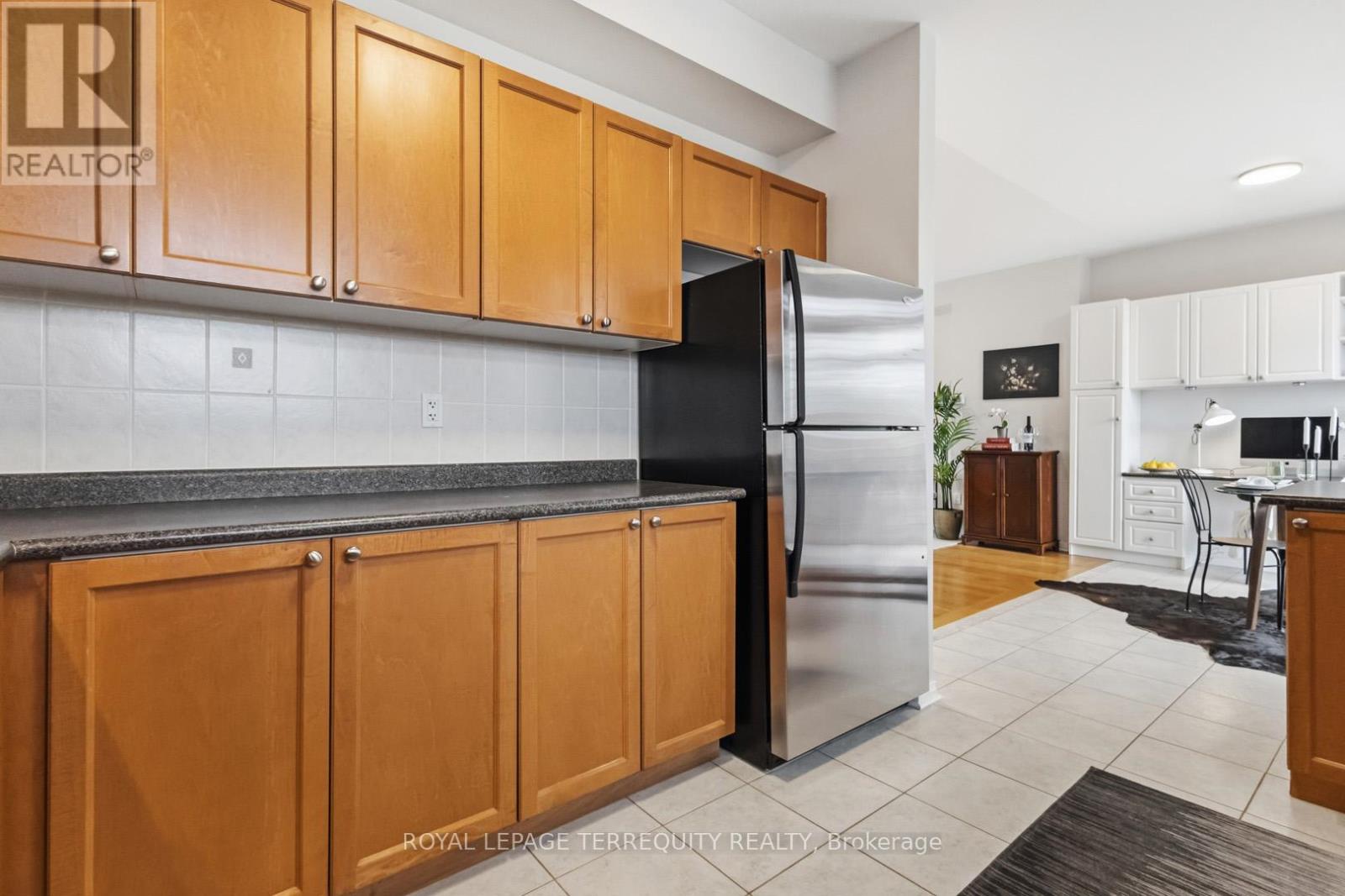 70 Stagecoach Circle, Toronto, Ontario  M1C 0A2 - Photo 18 - E13061942