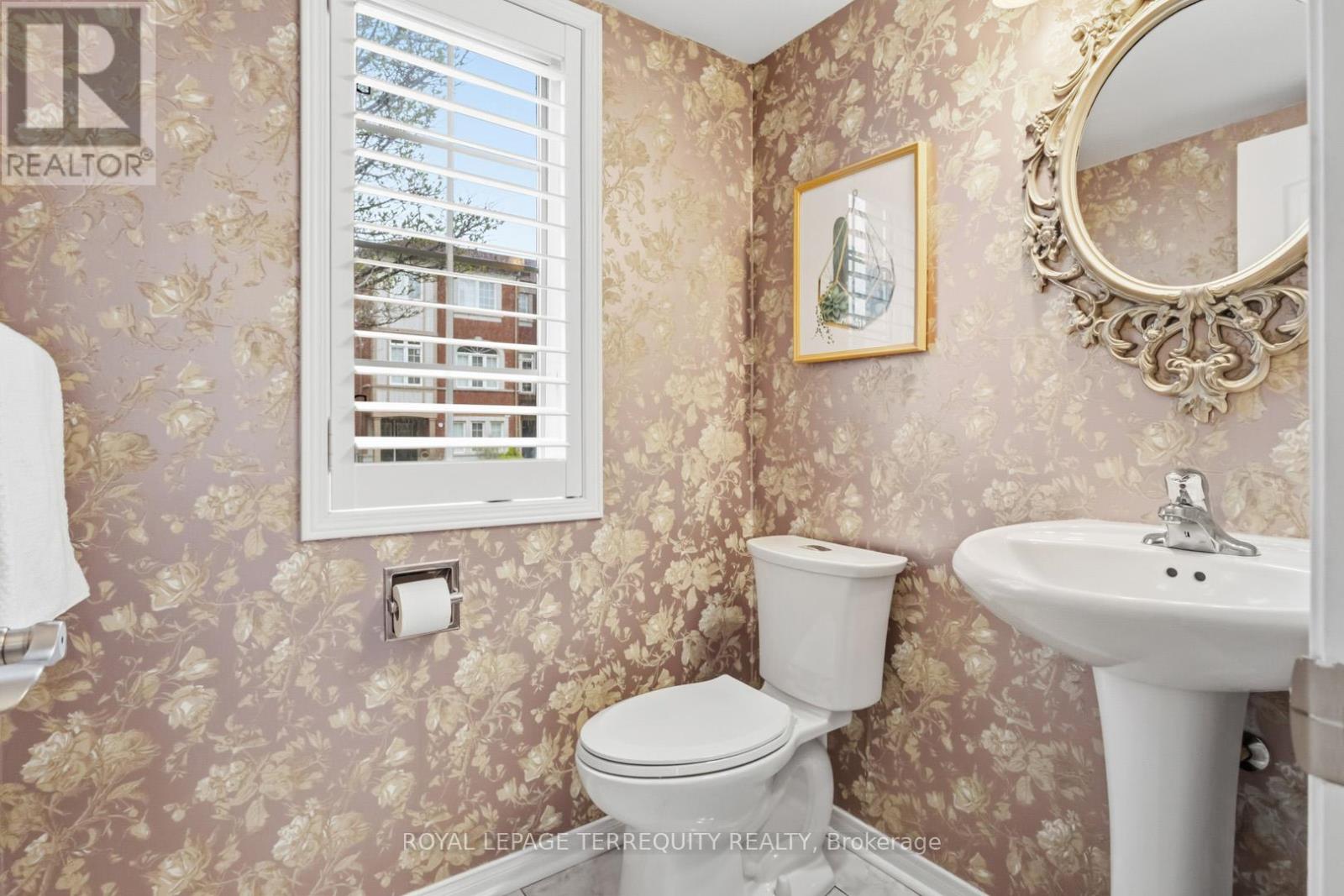 70 Stagecoach Circle, Toronto, Ontario  M1C 0A2 - Photo 3 - E13061942