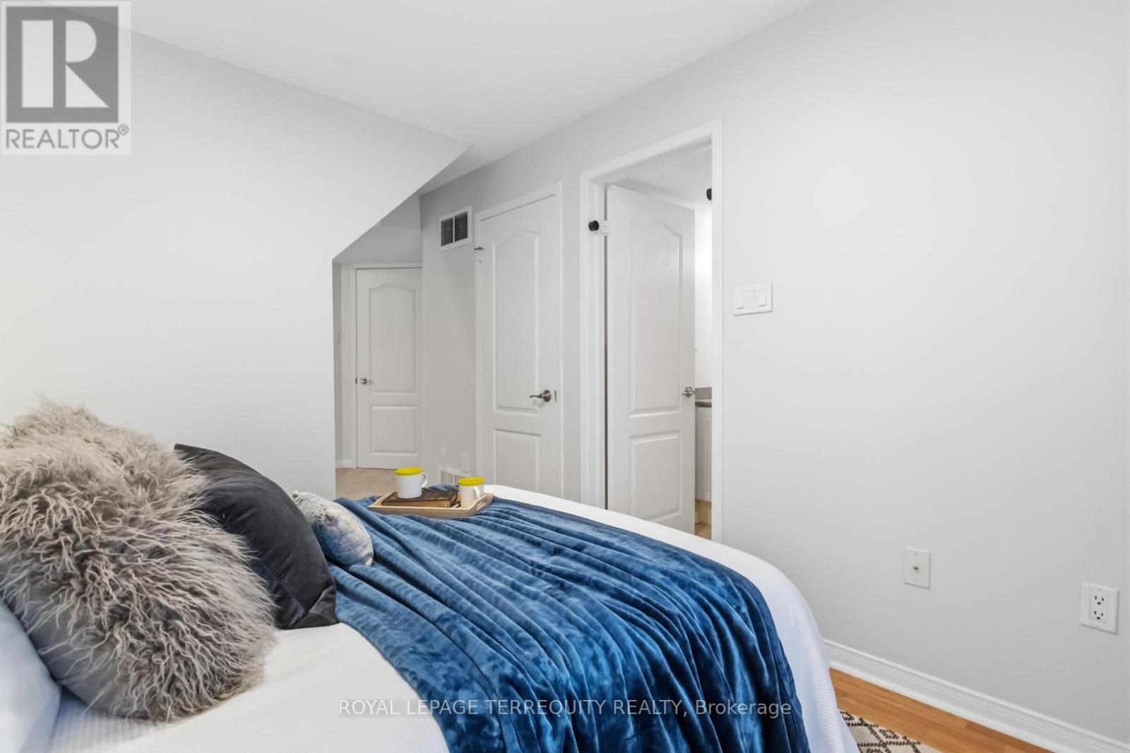 70 Stagecoach Circle, Toronto, Ontario  M1C 0A2 - Photo 30 - E13061942