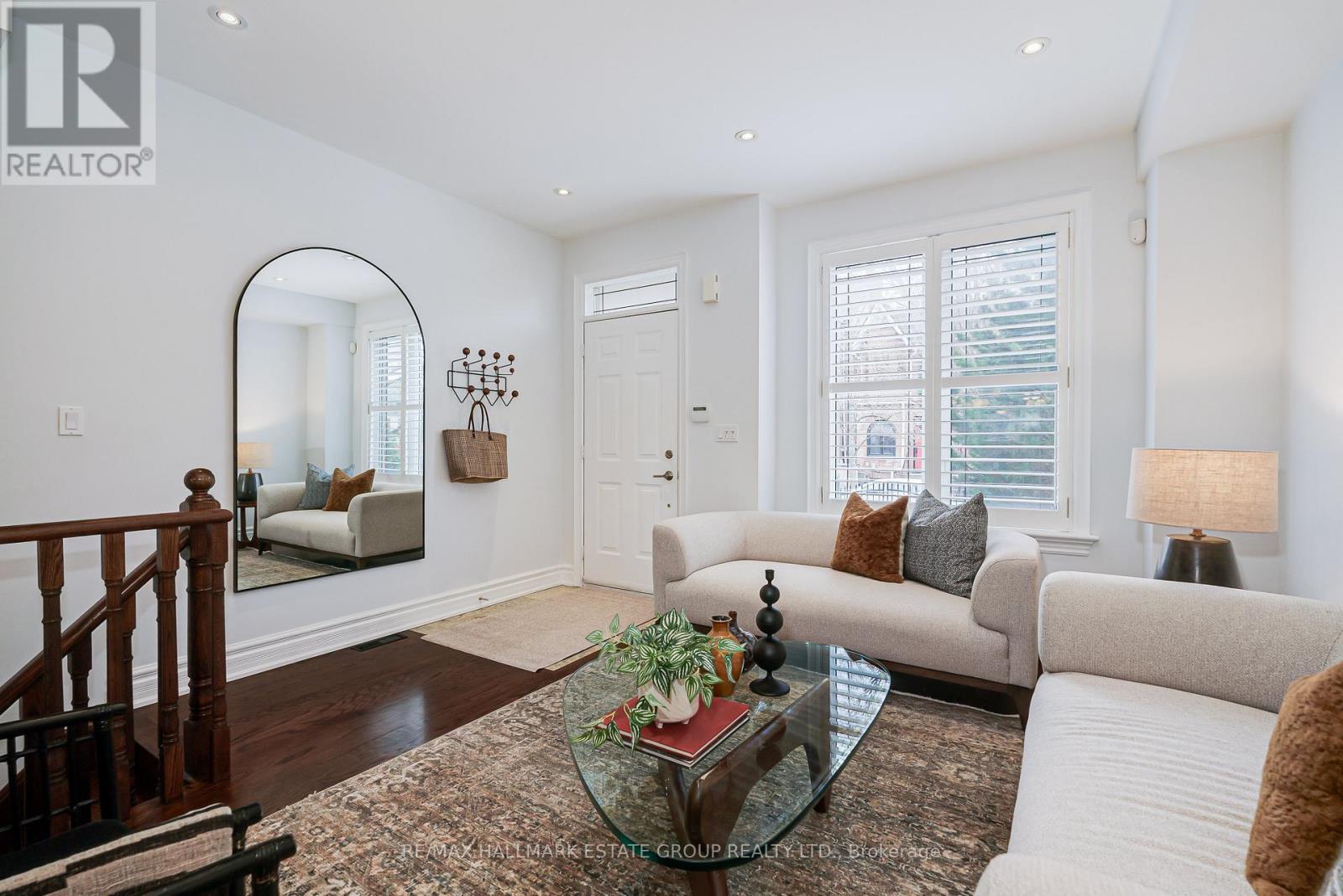 108 Pape Avenue, Toronto, Ontario  M4M 2V8 - Photo 3 - E13061954