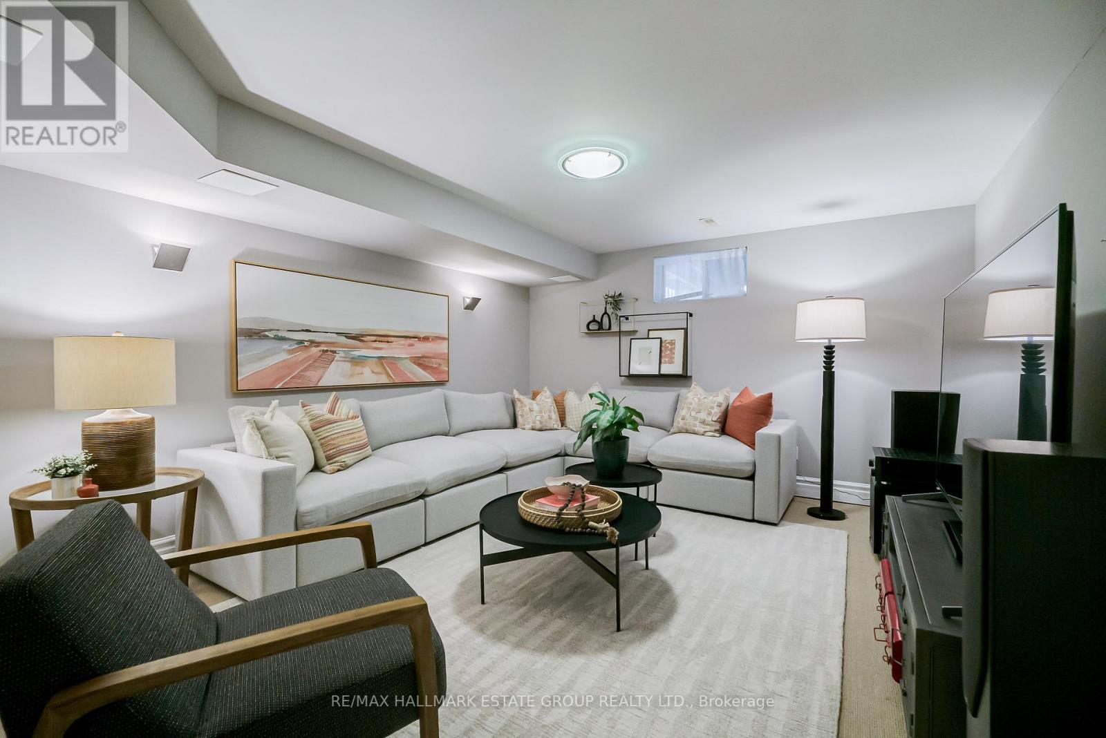 108 Pape Avenue, Toronto, Ontario  M4M 2V8 - Photo 38 - E13061954