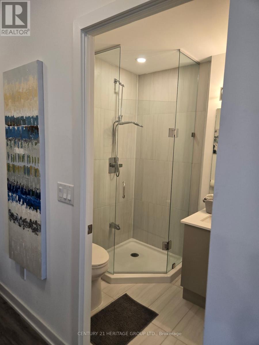 304 - 630 Greenwood Avenue, Toronto, Ontario  M4J 0A8 - Photo 4 - E13061974