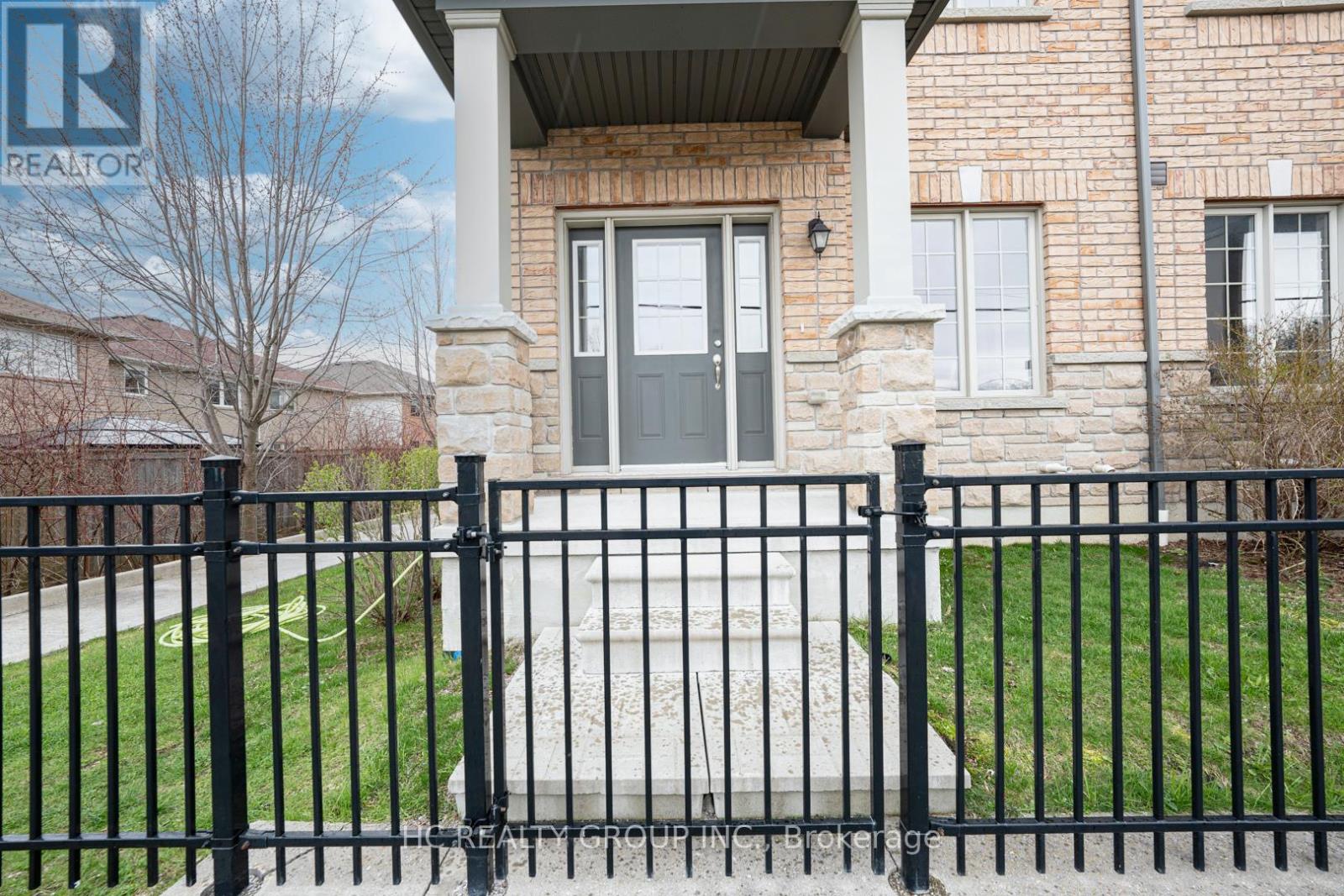 12 - 285 Finch Avenue, Pickering, Ontario  L1V 0E6 - Photo 6 - E13061976